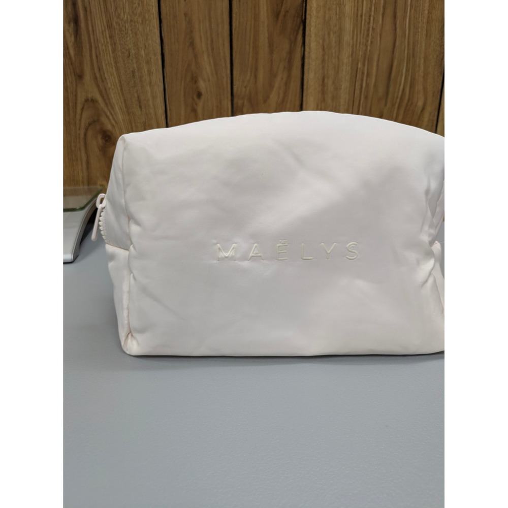 Coquette Makeup Toiletry Bag Women OS Maelys Puffy Nylon Cosmetic Case